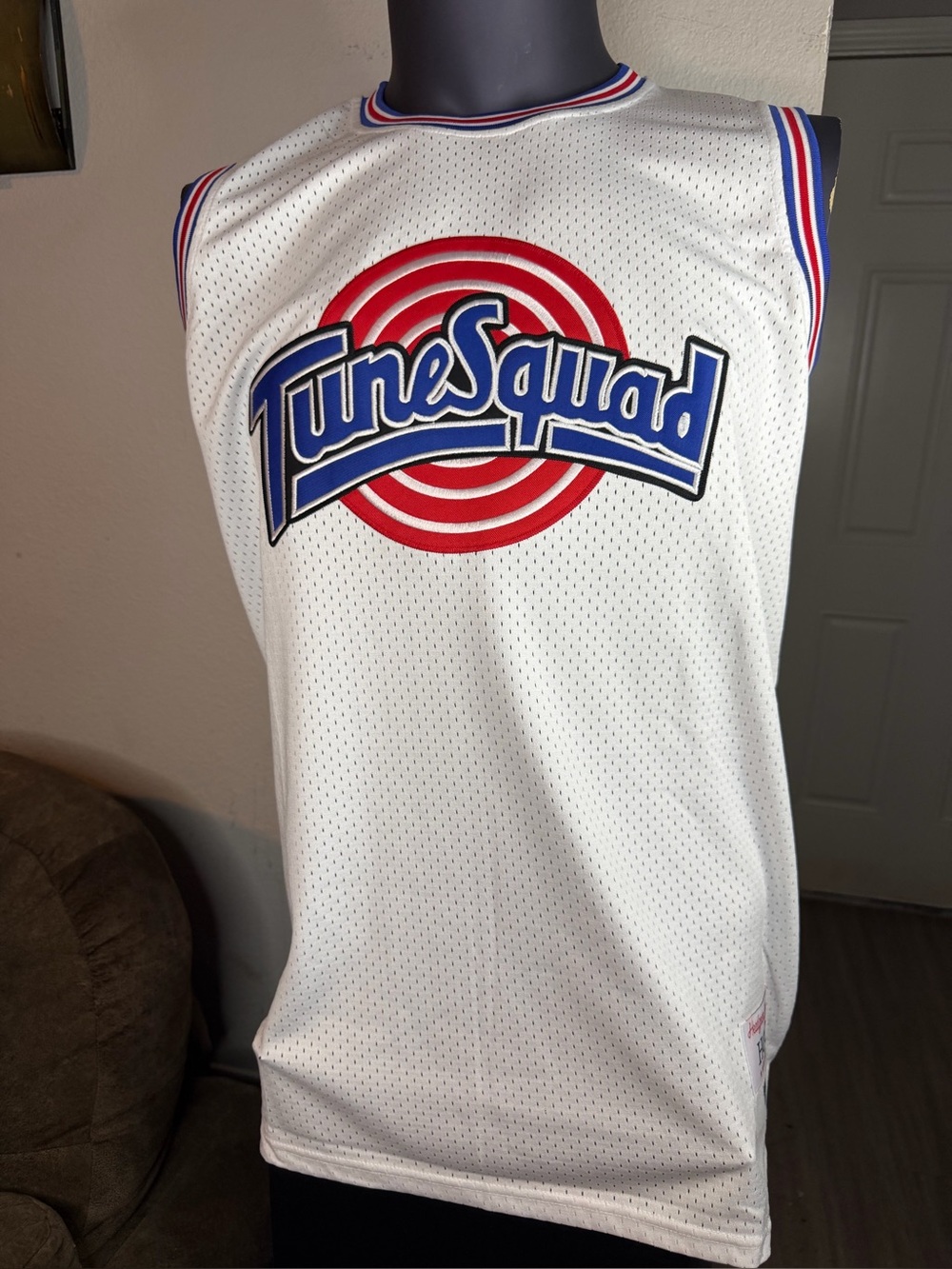 Tune Squad Bugs Bunny #1 Space Jam Jersey XL White Headgear Classics NWT